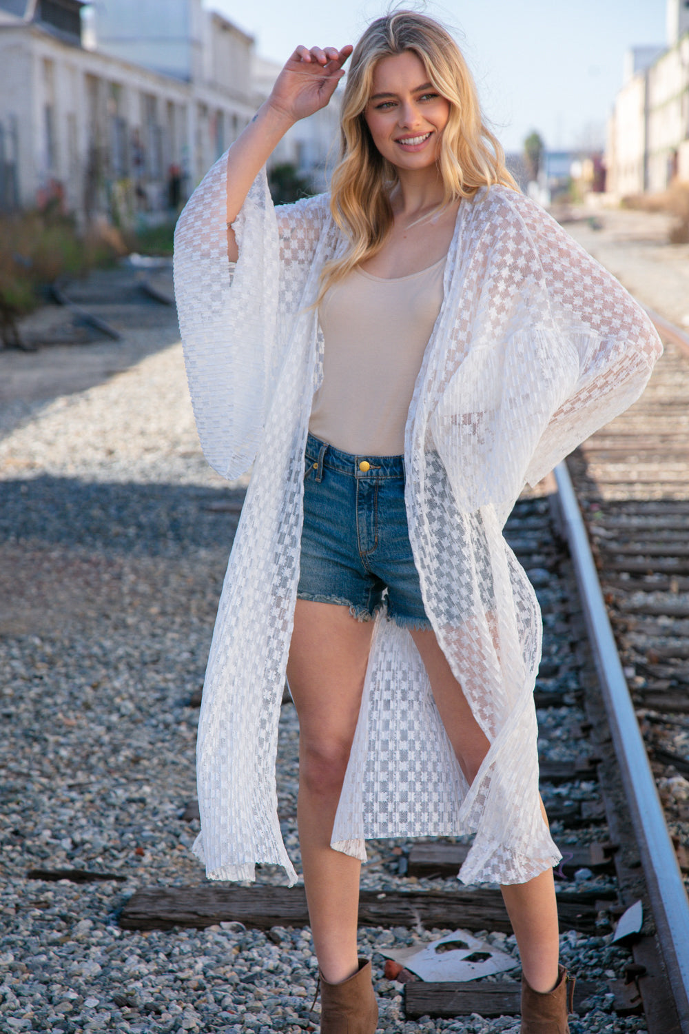 White Pleated Three-Quarter Ruffle Sleeve Lace Kimono