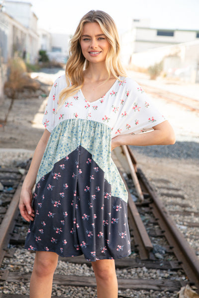 Sage/Navy Floral Dolman Sleeve V Neck Pocketed Dress