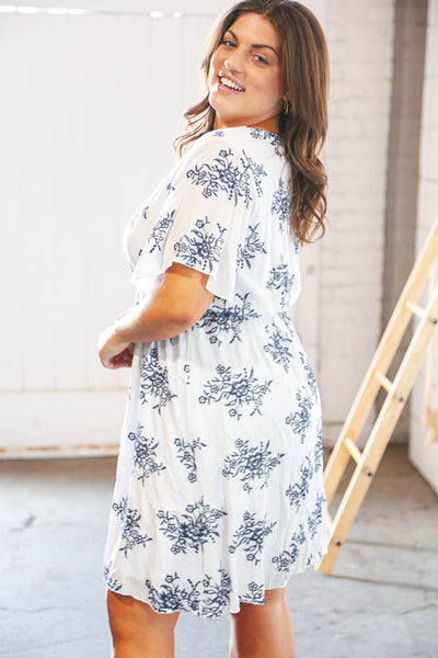 Cream Floral Embroidered Flutter Sleeve Lined Woven Dress