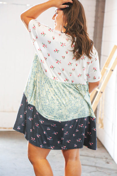 Sage/Navy Floral Dolman Sleeve V Neck Pocketed Dress