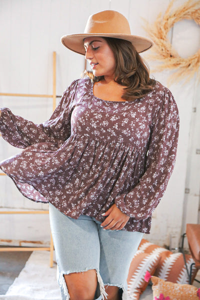 Eggplant Crinkle Floral Lace-Up Woven Bubble Sleeve Top