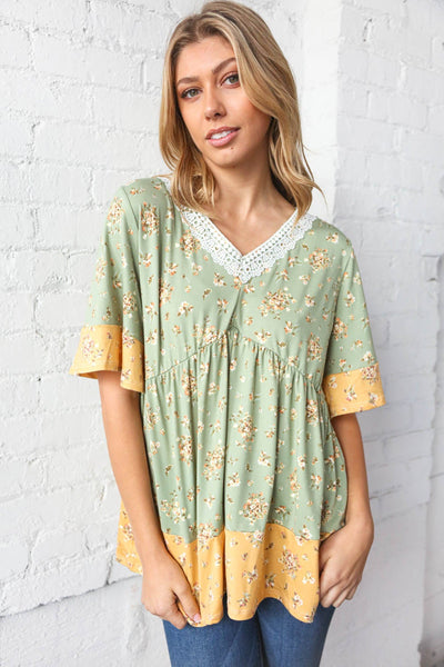 Lime Floral Print V Neck Lace Flutter Sleeve Top