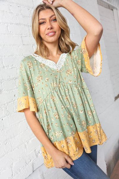 Lime Floral Print V Neck Lace Flutter Sleeve Top