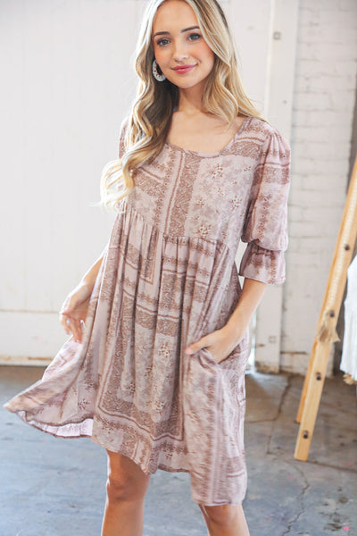 Beige Boho Floral & Paisley Back Lace-Up Sash Midi Dress