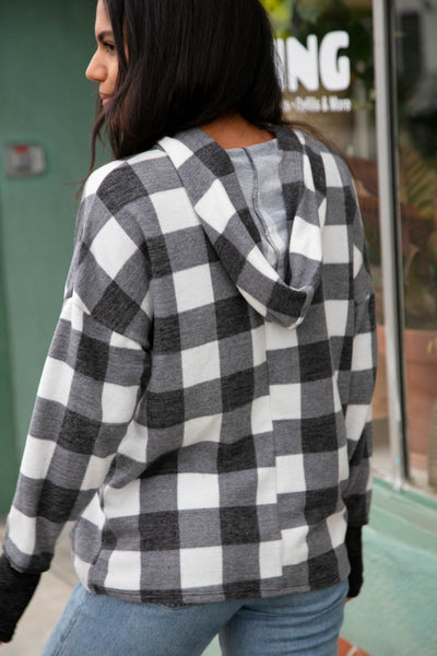 Black Plaid Hacci Two-Tone Hoodie with Thumbholes