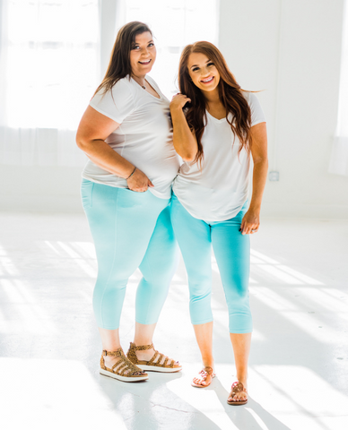 Quintessential Spring Jeggings in Turquoise