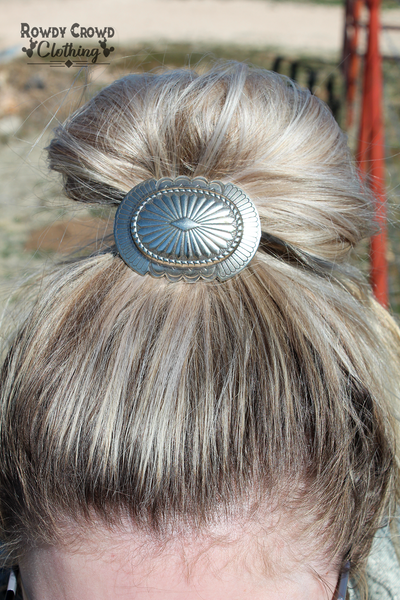 Clovis Concho Ponytail