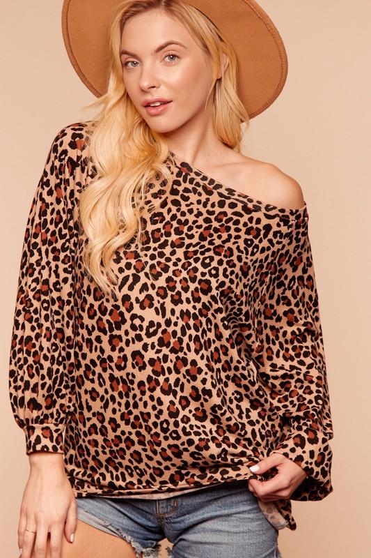 Cashmere Feel Leopard Bubble Sleeve Top